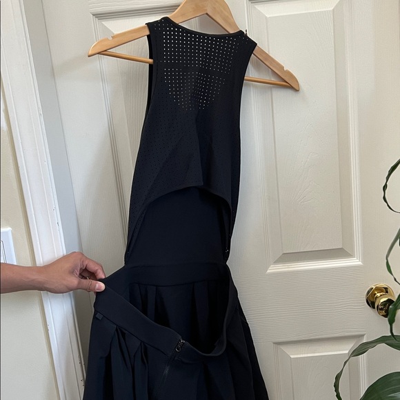 lululemon away dress - Picture 6 of 8